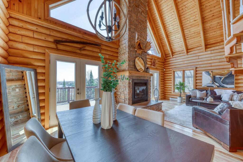 Le Courchevel Luxe Chalet - Private Pool - Jacuzzi - Ski Saint Adolphe D'Howard Exterior photo